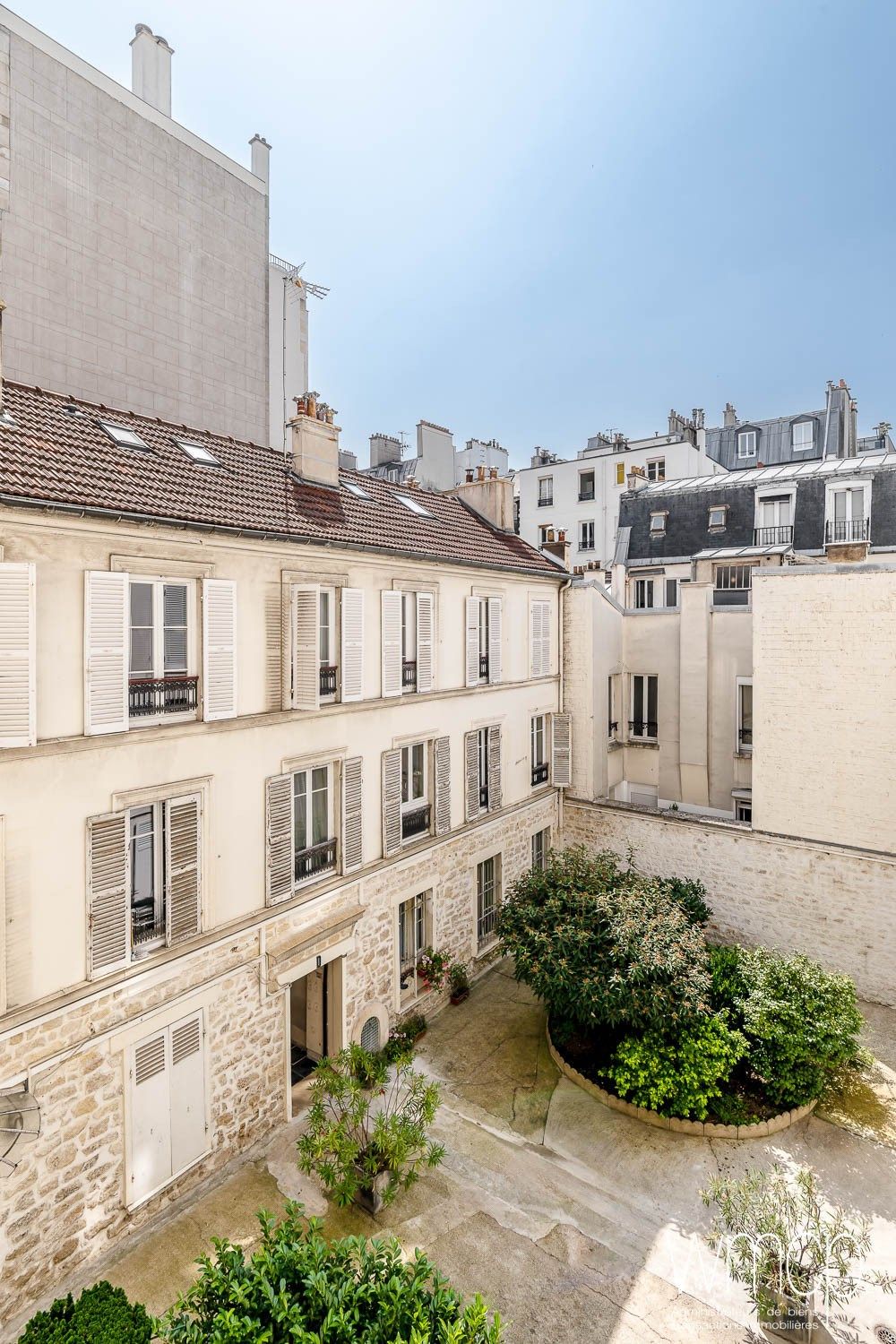appartement 2 pièces en vente sur PARIS (75007)