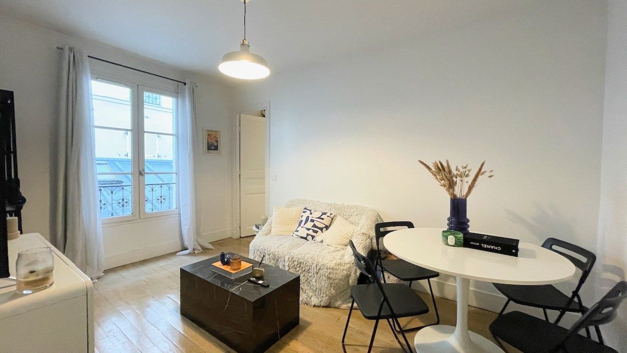 appartement 2 pièces en vente sur PARIS (75007)