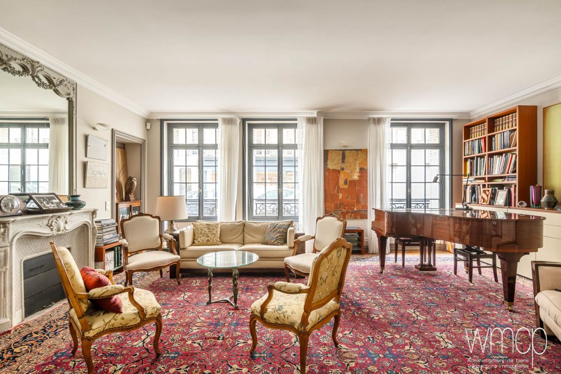 appartement 5 pièces en vente sur PARIS (75007)