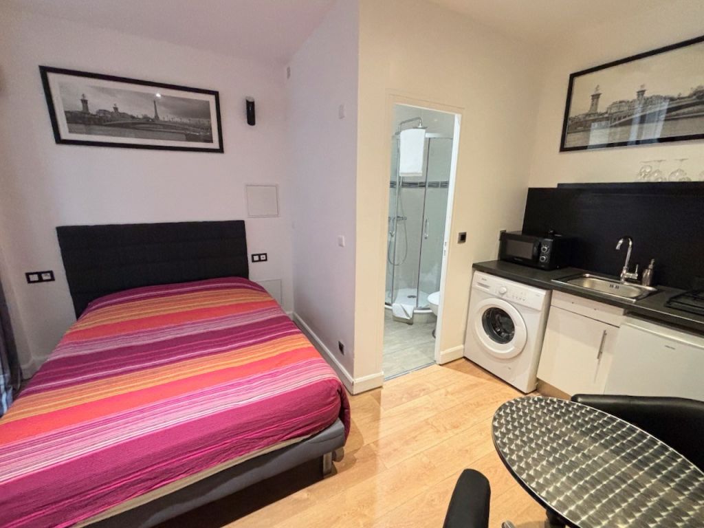 appartement 1 pièce en vente sur PARIS (75007)