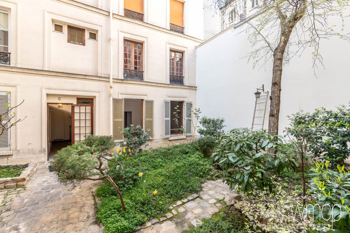 appartement 2 pièces en vente sur PARIS (75007)