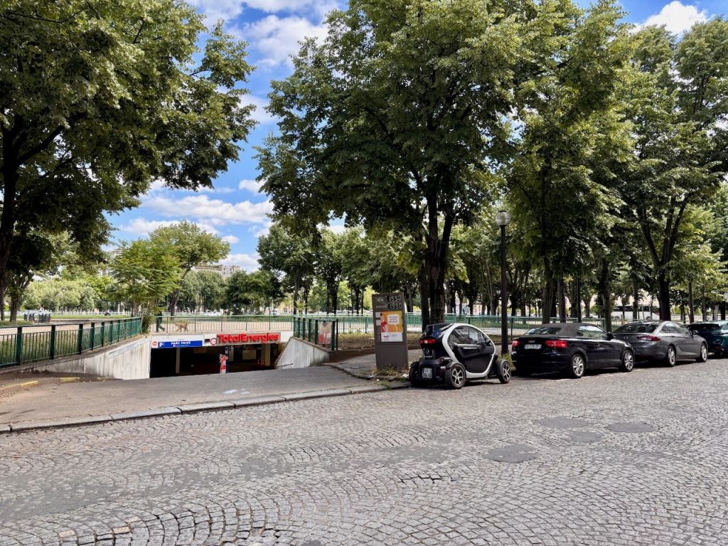 parking en vente sur PARIS (75007)